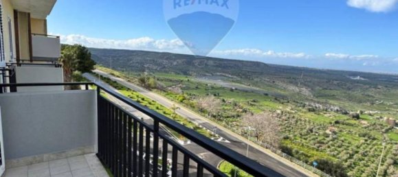 3 bedrooms Apartment in Melilli, Italy No. 108996 20