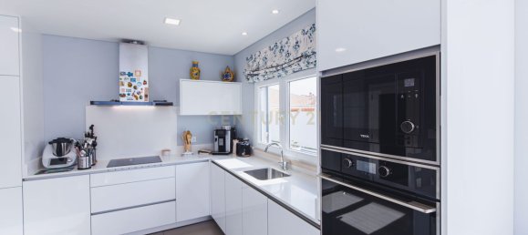 4 bedrooms House in Setubal, Portugal No. 137090 23