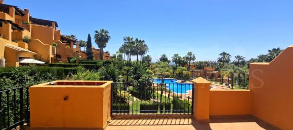 4 غرف نوم تاون هاوس في El Paraiso, Spain رقم 20541 26