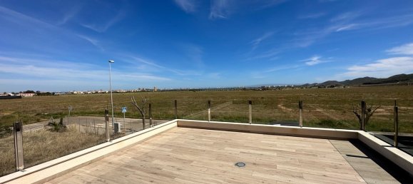 Villa de 3 dormitorios en La Manga del Mar Menor, Spain No. 8874 3