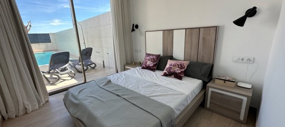 Villa de 3 dormitorios en La Manga del Mar Menor, Spain No. 8874 9