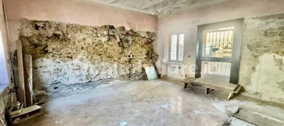 3 bedrooms House in Reano, Italy No. 110202 6