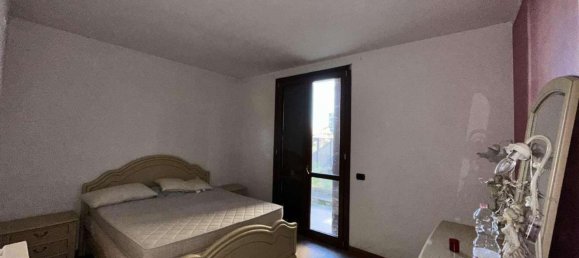 4 غرف نوم شقة في Cornate d'Adda, Italy رقم 378432 9