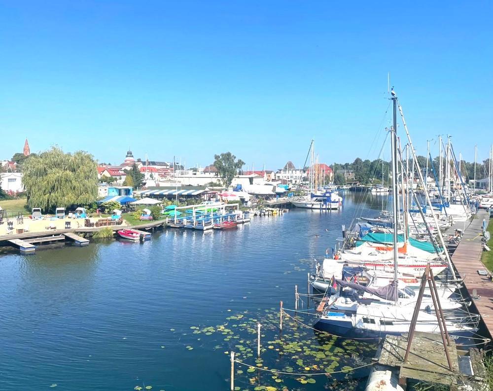 20 chambres Bâtiment à Vorpommern-Greifswald, Germany No. 137473