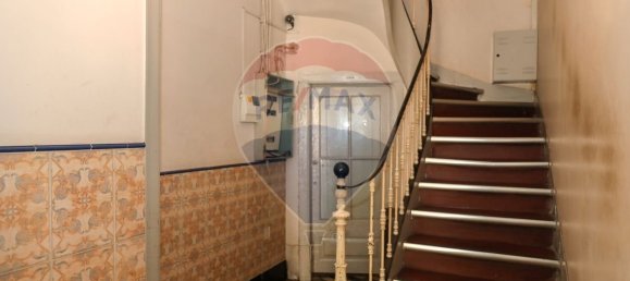 551m² Building in Caldas da Rainha, Portugal No. 63035 2