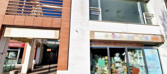 107m² Commercial property in Rimini, Italy No. 374026 7
