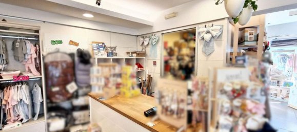 107m² Commercial property in Rimini, Italy No. 374026 9