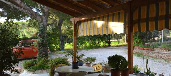 1 bedroom Commercial property in Rafina, Greece No. 6904 3