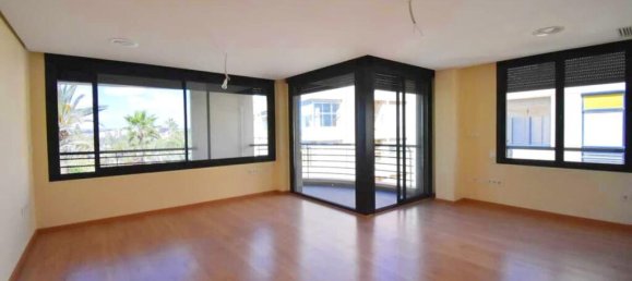 3 bedrooms Apartment in Torrevieja, Spain No. 186545 6