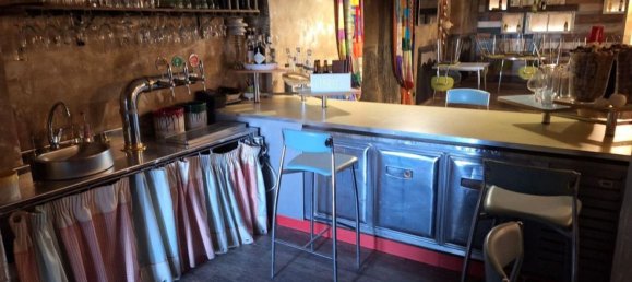 Gebäude in Cerreto Guidi, Italy 1000m², Nr. 376375 14