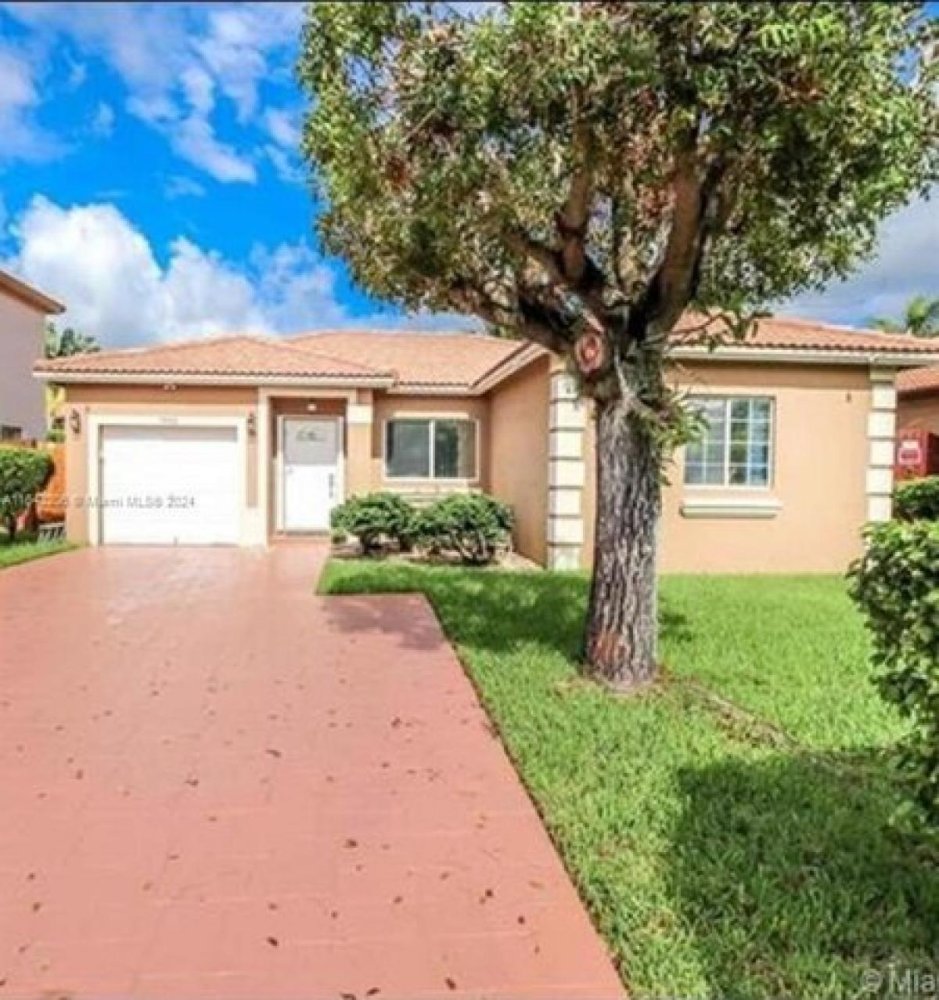 3 chambres Maison à Miami, USA No. 269027