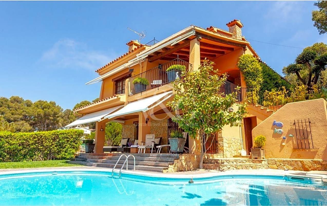 5 bedrooms House in Palafrugell, Spain No. 77838