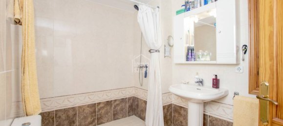 Villa de 3 dormitorios en Mahon, Spain No. 2089 6