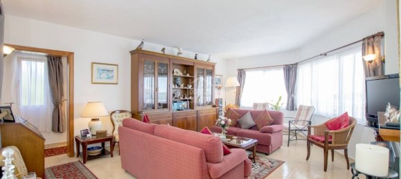 Villa de 3 dormitorios en Mahon, Spain No. 2089 2