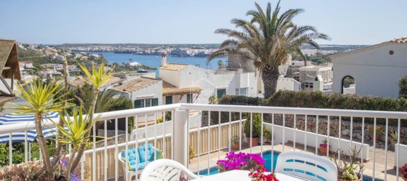 Villa de 3 dormitorios en Mahon, Spain No. 2089 3