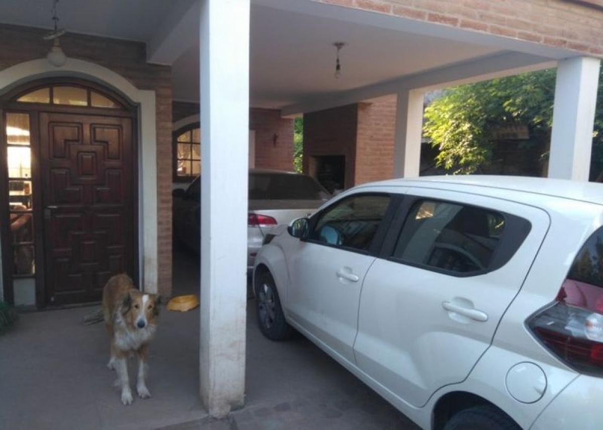 3 bedrooms House in Cordoba, Argentina No. 58469