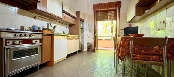 4 rooms Apartment in Cremona, Italy No. 261336 7