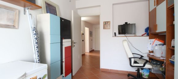 Casa de 6 divisões em Empoli, Italy N.º 289683 21