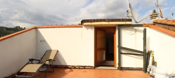 Casa de 6 divisões em Empoli, Italy N.º 289683 37