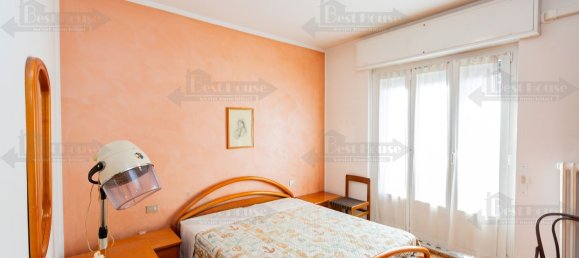 2 rooms Apartment in Milan, Italy No. 268861 11
