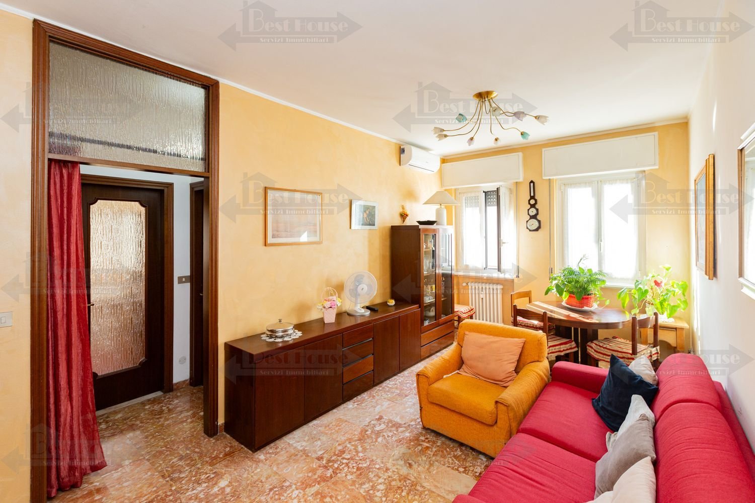 2 rooms Apartment in Milan, Italy No. 268861