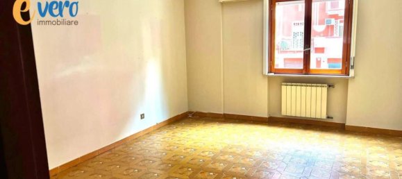 Apartamento de 4 divisões em Palermo, Italy N.º 299046 7