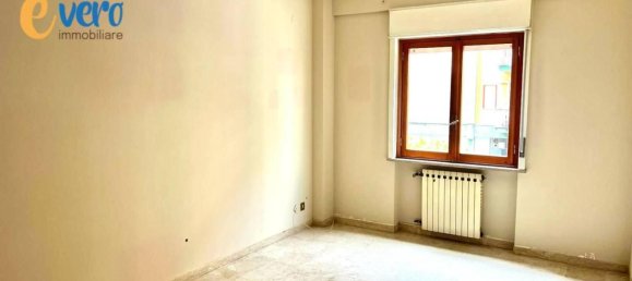 Apartamento de 4 divisões em Palermo, Italy N.º 299046 5