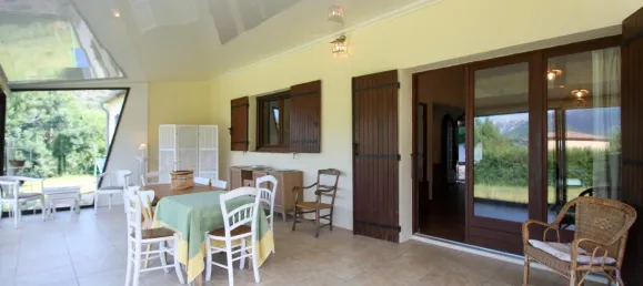 Вилла с 3 спальнями в Монтбрён-ле-Бэн, Франция № 351158 11