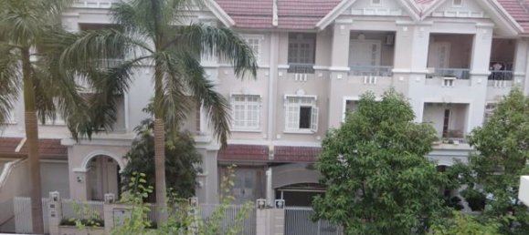 Villa de 5 dormitorios en Tay Ho, Vietnam No. 4599 11