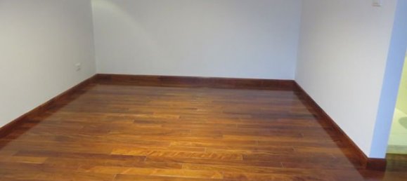 Villa de 5 dormitorios en Tay Ho, Vietnam No. 4599 3