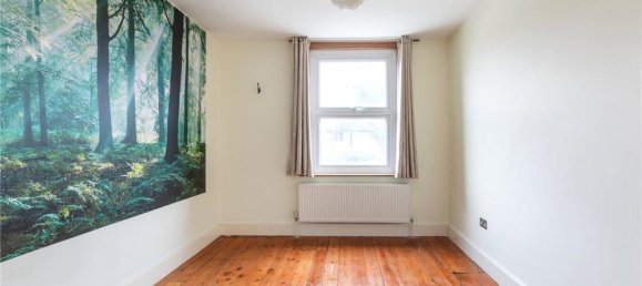 3 bedrooms House in Finchley, United Kingdom No. 3624 10