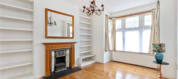 3 bedrooms House in Finchley, United Kingdom No. 3624 3