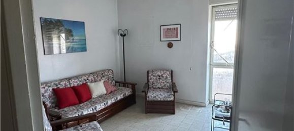 2 bedrooms Apartment in Catania, Italy No. 280113 4