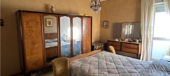 2 bedrooms Apartment in Catania, Italy No. 280113 6