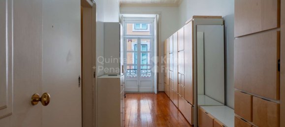 3 bedrooms Apartment in Lisbon, Portugal No. 110377 18
