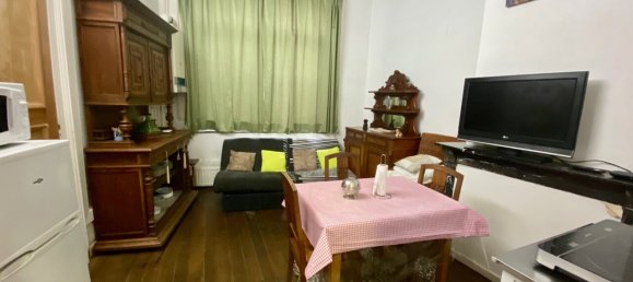 1 bedroom Building in Avesnes-sur-Helpe, France No. 90542 2