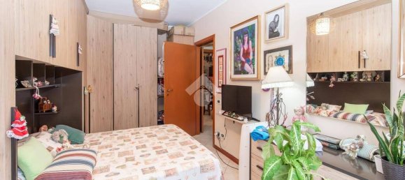 2 Schlafzimmer Wohnung in Rome, Italy, Nr. 330907 15