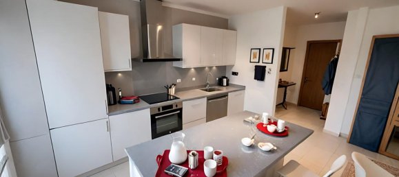 3 rooms Apartment in Albignasego, Italy No. 2909 3