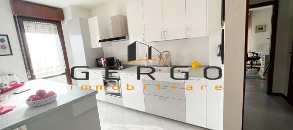 3 rooms Apartment in Albignasego, Italy No. 2909 8