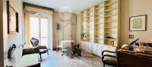 Apartamento de 10 divisões em Mantua, Italy N.º 247019 11