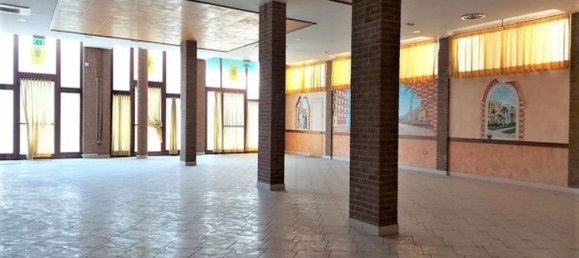 2 rooms Commercial property in Montecosaro, Italy No. 111825 5