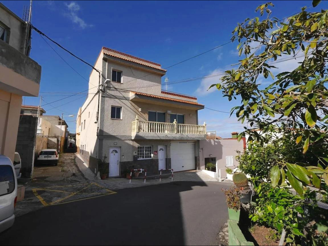 6 bedrooms Townhouse in Icod de los Vinos, Spain No. 170527