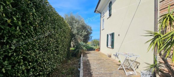 5 rooms Villa in Castelfidardo, Italy No. 286267 17