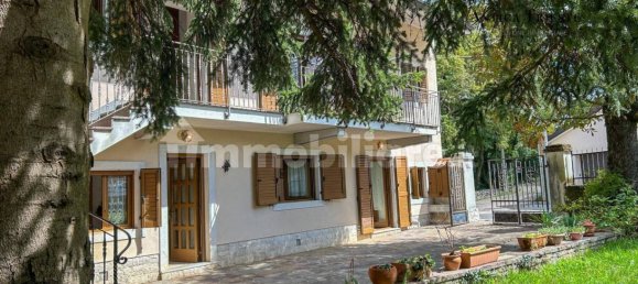 4 bedrooms Villa in Trieste, Italy No. 320052 44