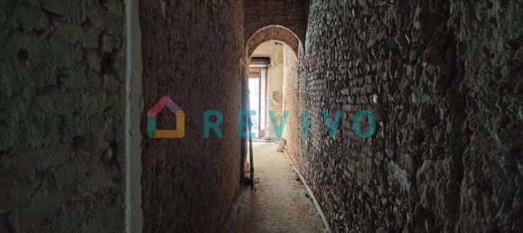 Apartamento de 3 dormitorios en Florence, Italy No. 230264 29