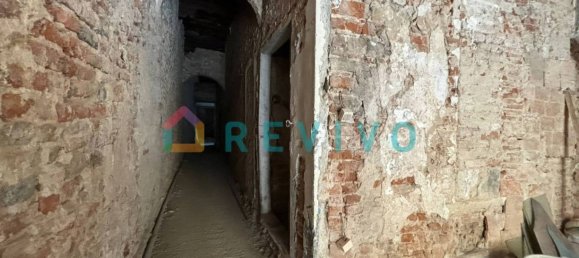 Apartamento de 3 dormitorios en Florence, Italy No. 230264 3