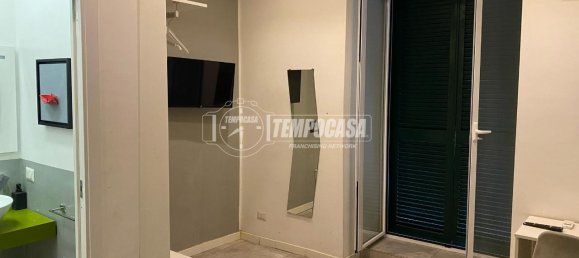 2غرفة شقة في Naples, Italy رقم 39832 4