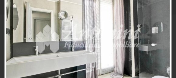 2 bedrooms Apartment in Rome, Italy No. 333618 15