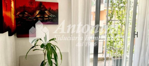 2 bedrooms Apartment in Rome, Italy No. 333618 6