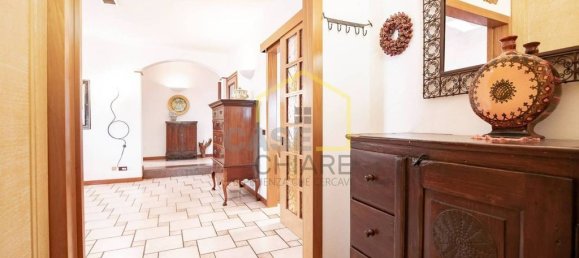 Вилла с 3 спальнями в Джуссаго, Италия № 332158 9